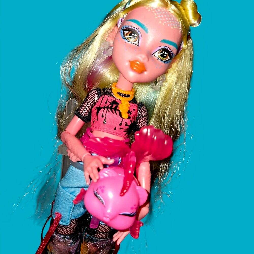 Monster High  Lagoona Blue & Pet Neptune [COMPLETE]